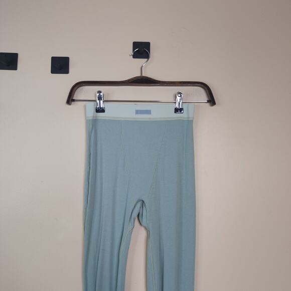SKIMS Cotton Rib Legging in Mineral Size XXS - Picture 2 of 6